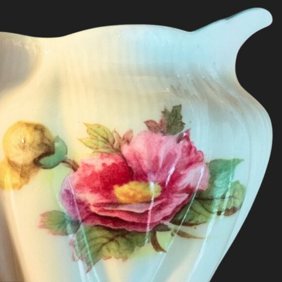 Vintage Shelley Fine Bone China Creamer – Pink & Yellow Floral - Picture 3 of 3